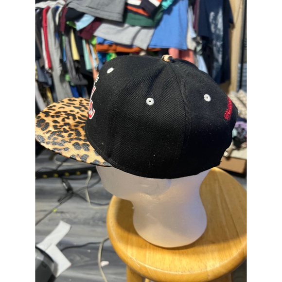 Unisex Mitchell & Ness Chicago Bulls Hat Adjustable Black Leopard Print - Picture 2 of 5